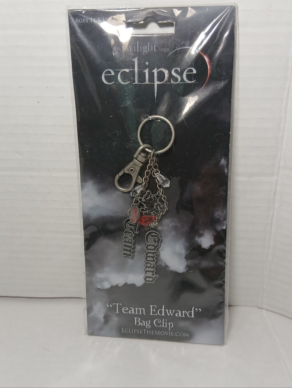 Twilight Saga Eclipse Team Edward Bag Clip Neca New Brand New Sealed